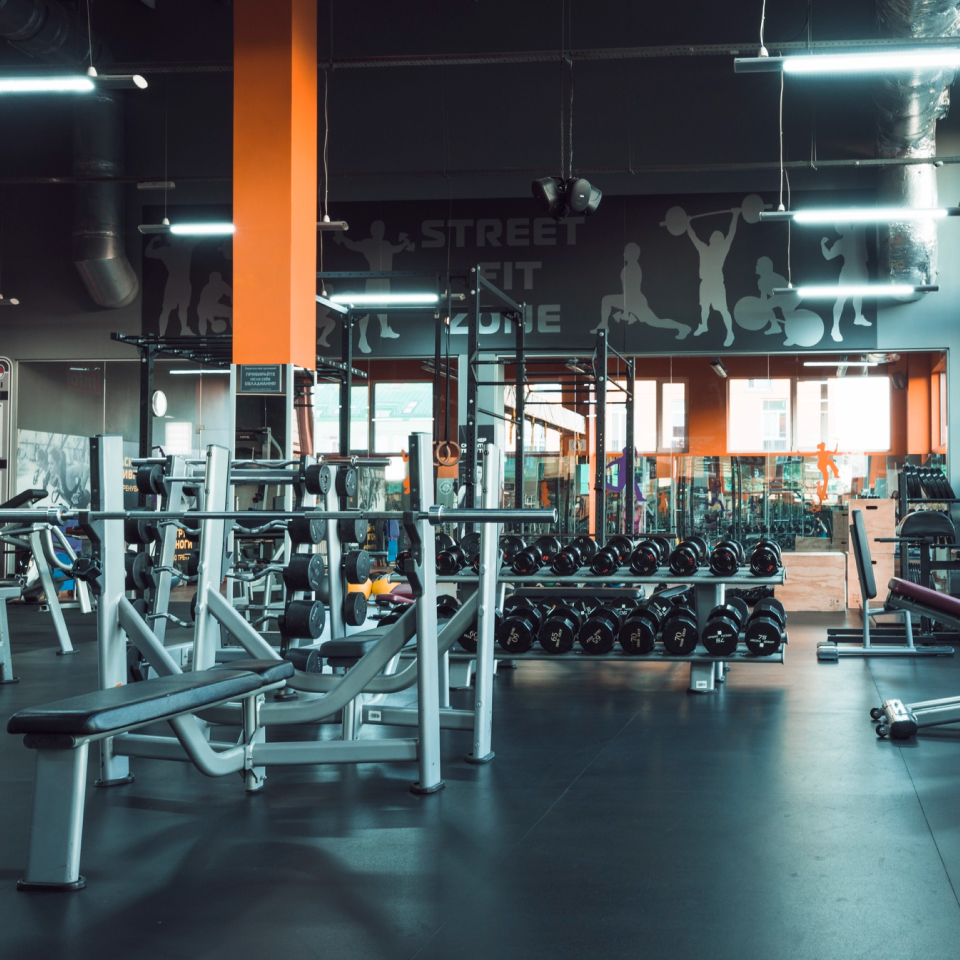 END-TO-END PRODUCTION LOGISTICS